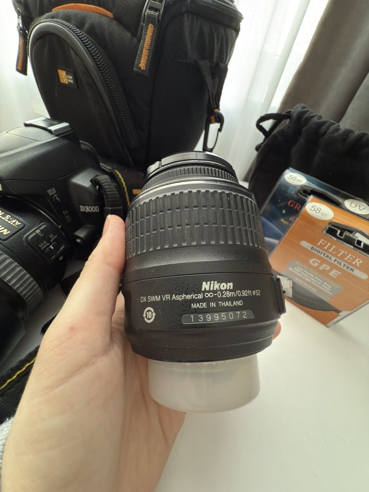 Комплект: Nikon D3000 + об'єктив AF-S Nikkor 50mm 1.4 G+сумка+2 фільтр
