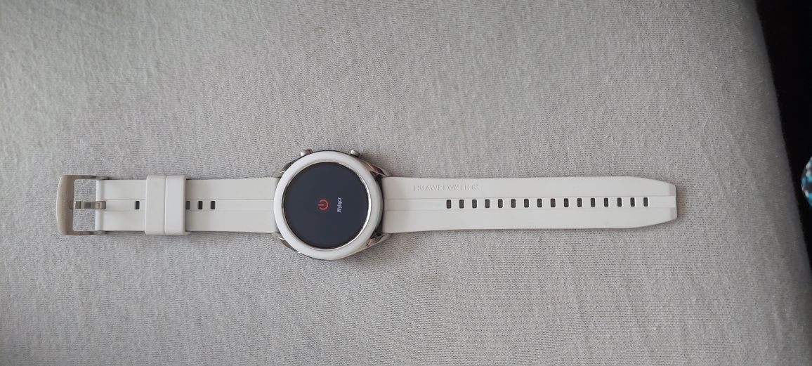 Smartwatch Huawei GT 42 mm.