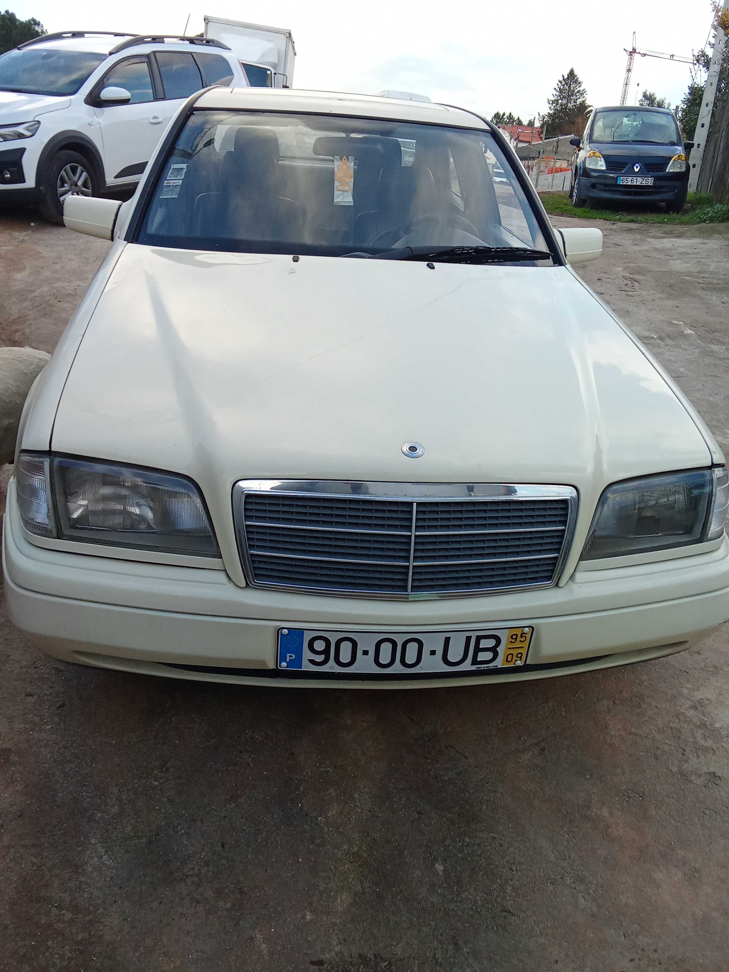 Vendo Mercedes c220