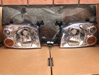 Фари фара передние фари Nissan Navara D22 (02-05)