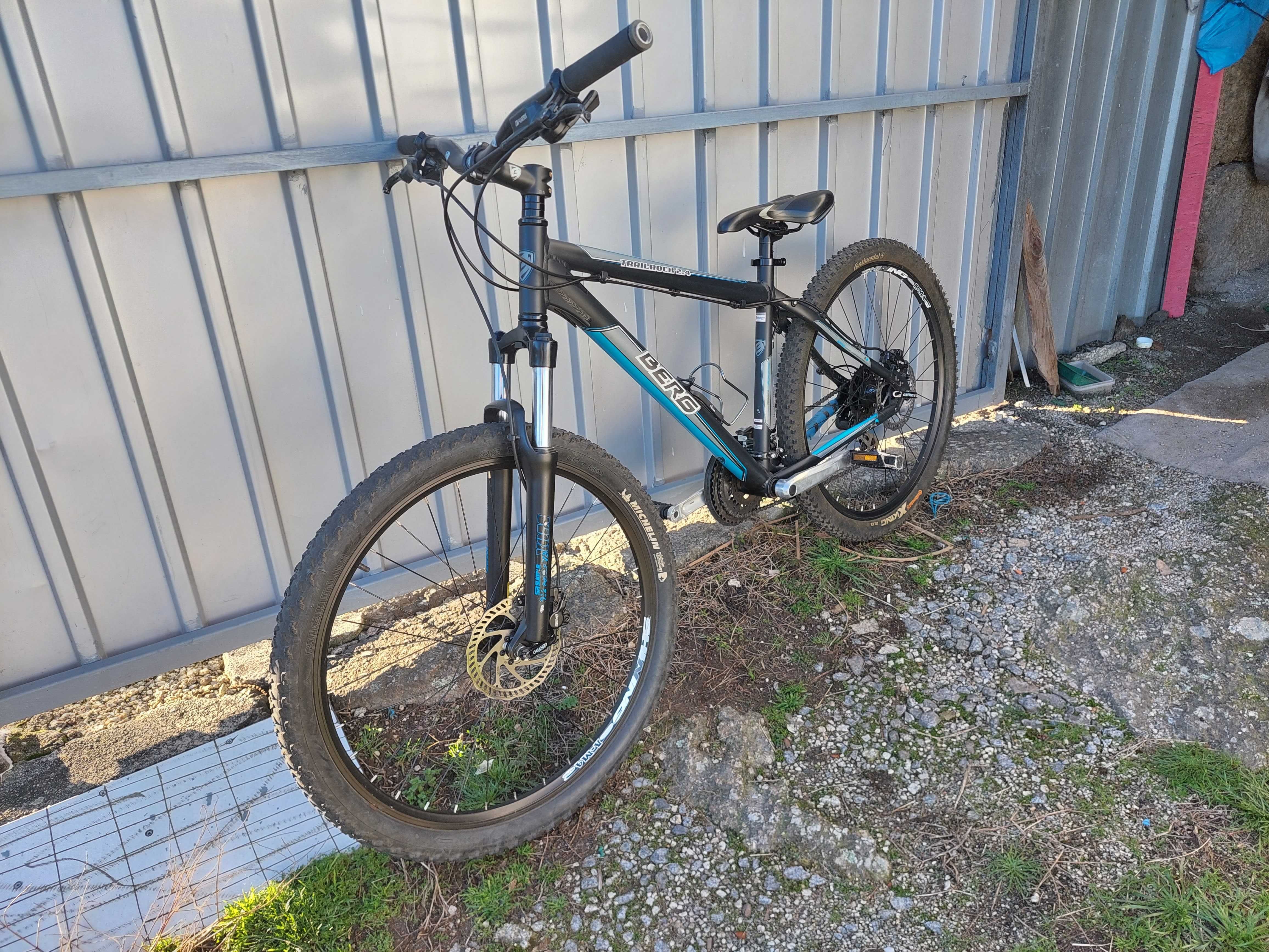 Berg trailrock bicicleta btt Adulto aro / roda 26