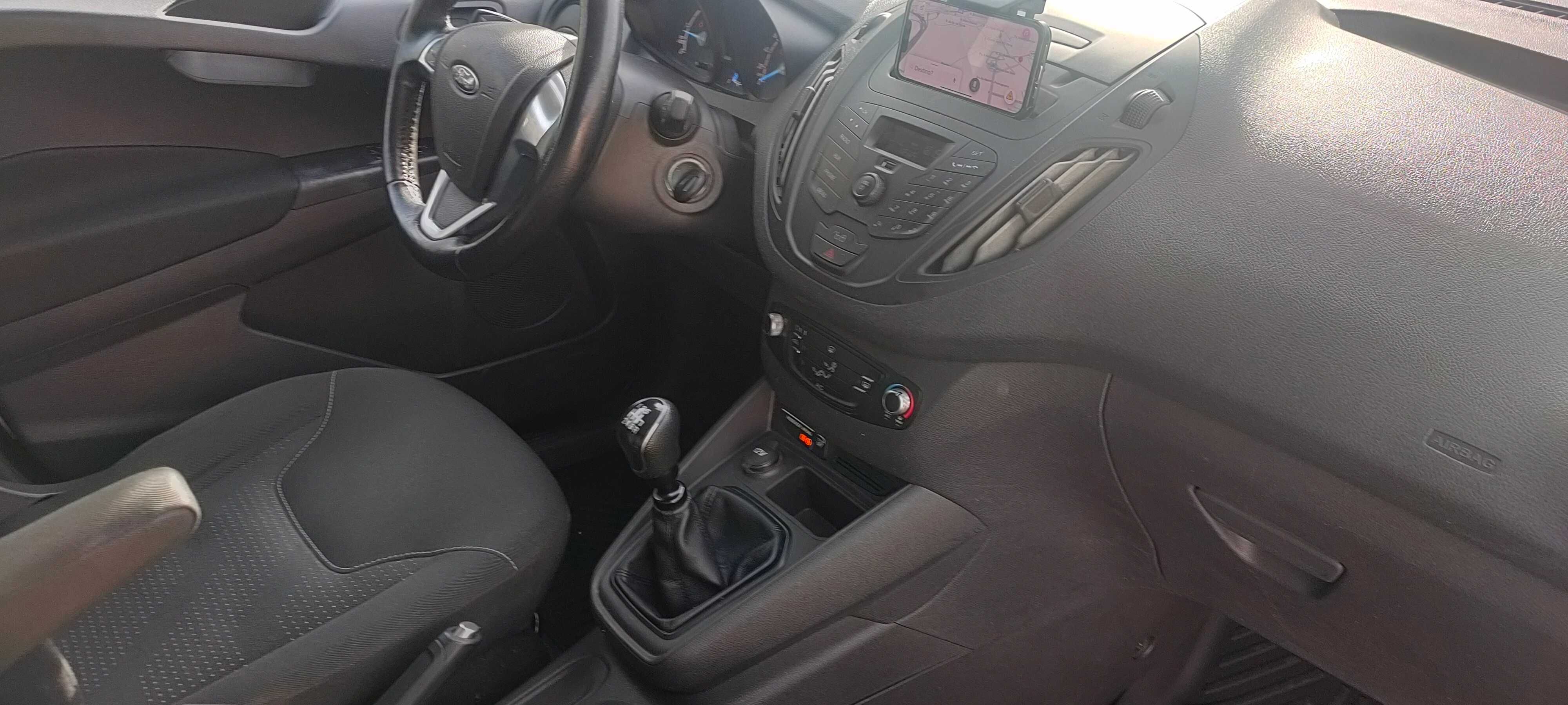 Ford Transit  Courier 2019 - Cx & Vel - c/ Iva Dedutivel