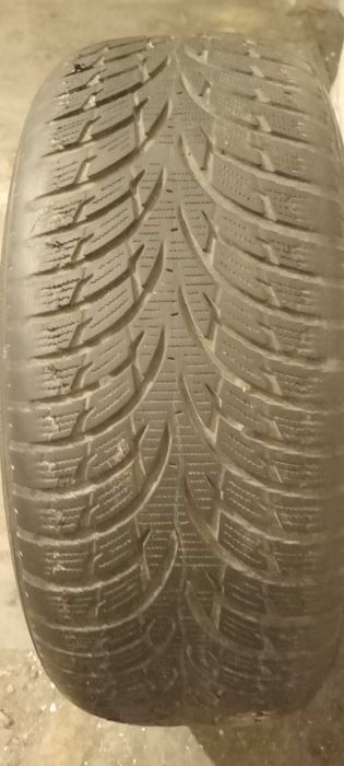 Opona zima - Nokian WR D3 205/55 R16 91H
M+S - jedna sztuka.