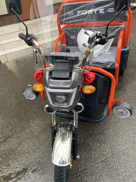 Вантажний електричний трицикл FORTE GP-1000-C
