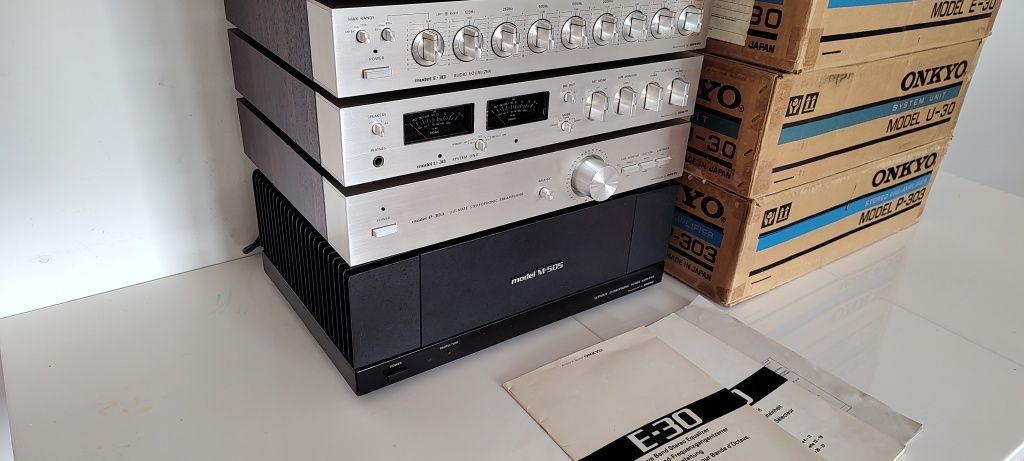 Wieża Onkyo m-505 , p-303 , u-30 , e-30 , t-909