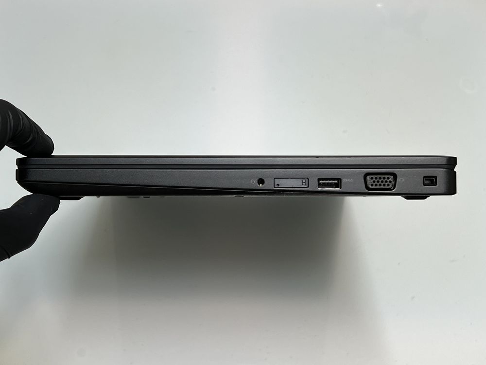 Ноутбук Dell Latitude E5590, FHD,IPS, і7, RAM-16Gb,SSD-512Gb (№184)