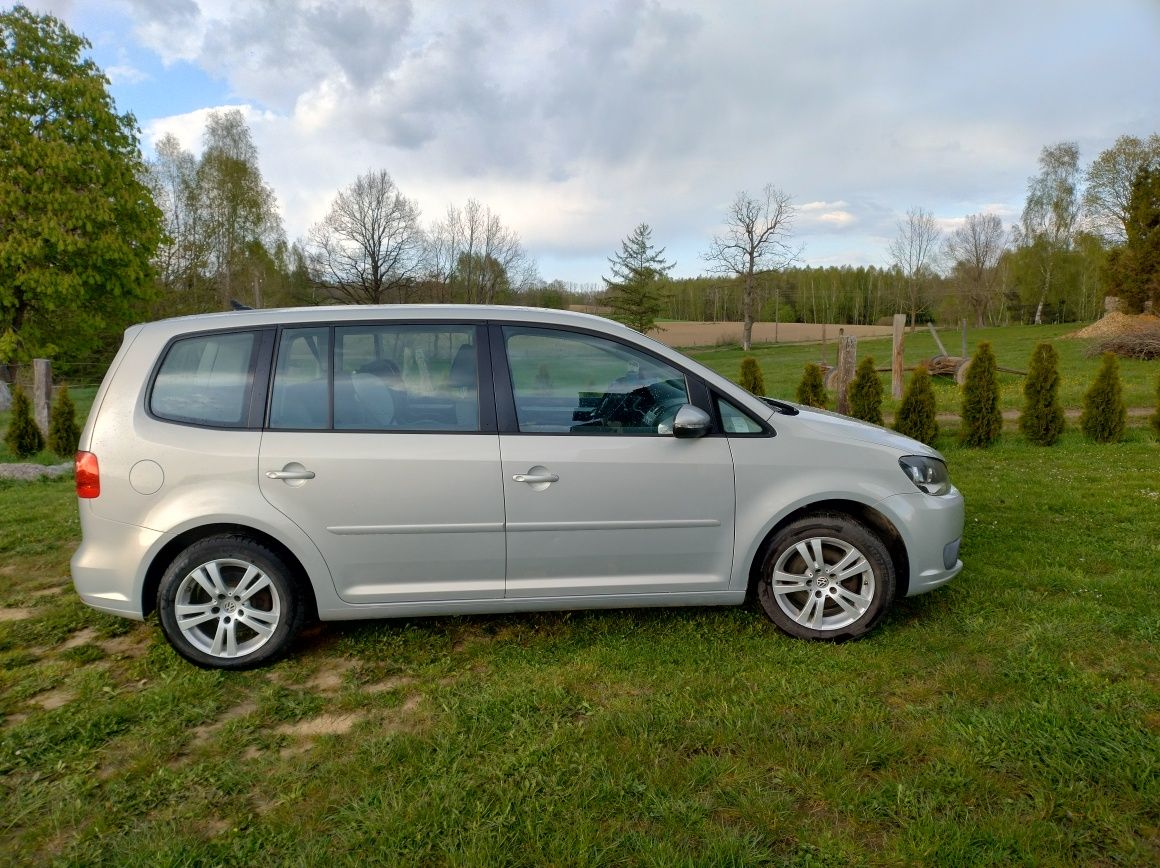 VW Touran 1,6 TDI 105 KM