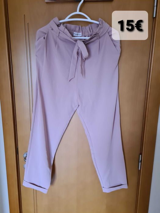 Saias vários modelos e calça chino