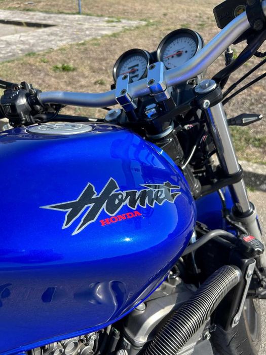 Honda Hornet 600 25kw(livrete)