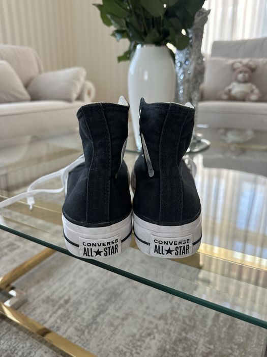 Конверси,кеди оригінал 38 розмір,стелька 24,5 см