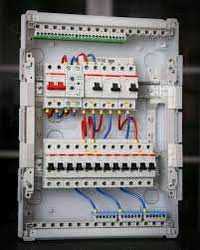 Послуги по ремонту та налагодженню електропроводки, резеток, вимикачів