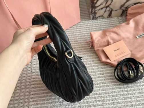 Torebka Miu Miu damska torba 196