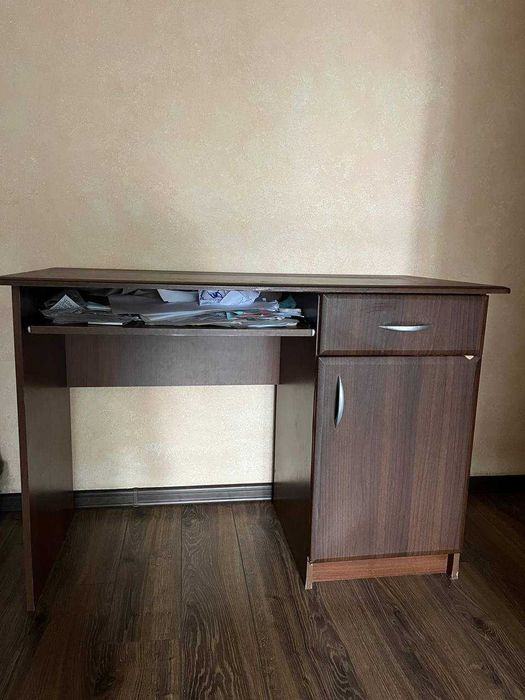 Письменный стол Школьный стол Стол компьютерный стол