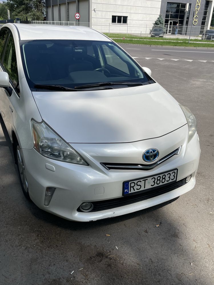 Toyota Prius Plus Hybryda z LPG