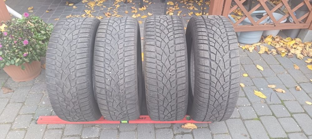 Opony zimowe 215/60r16 Dunlop Winter sport 3D