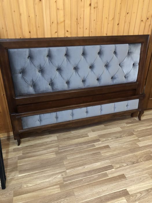 Ліжко двоспальне (натуральне дерево+мяка спинка)160*200