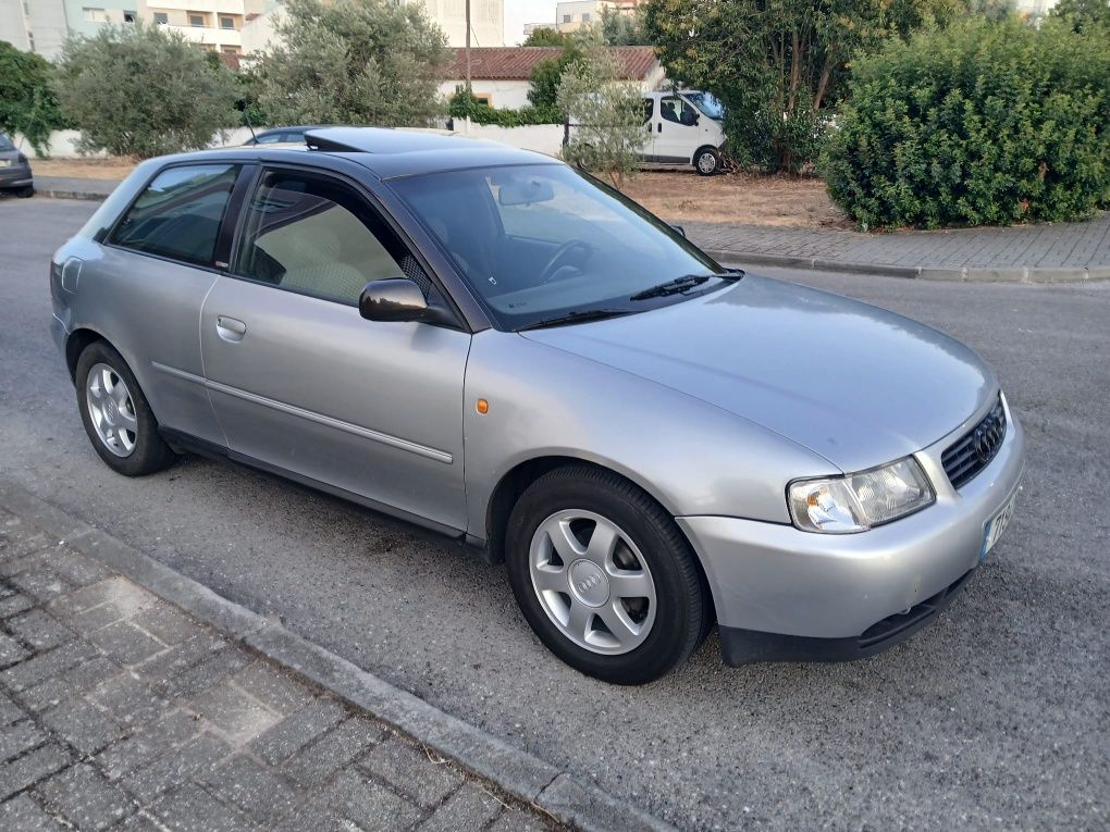 Audia A3 1.6cc  1999