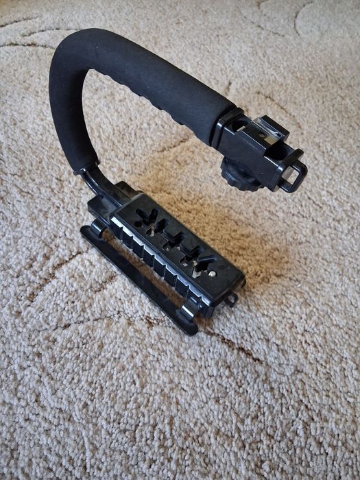 Uchwyt do aparatu kamery