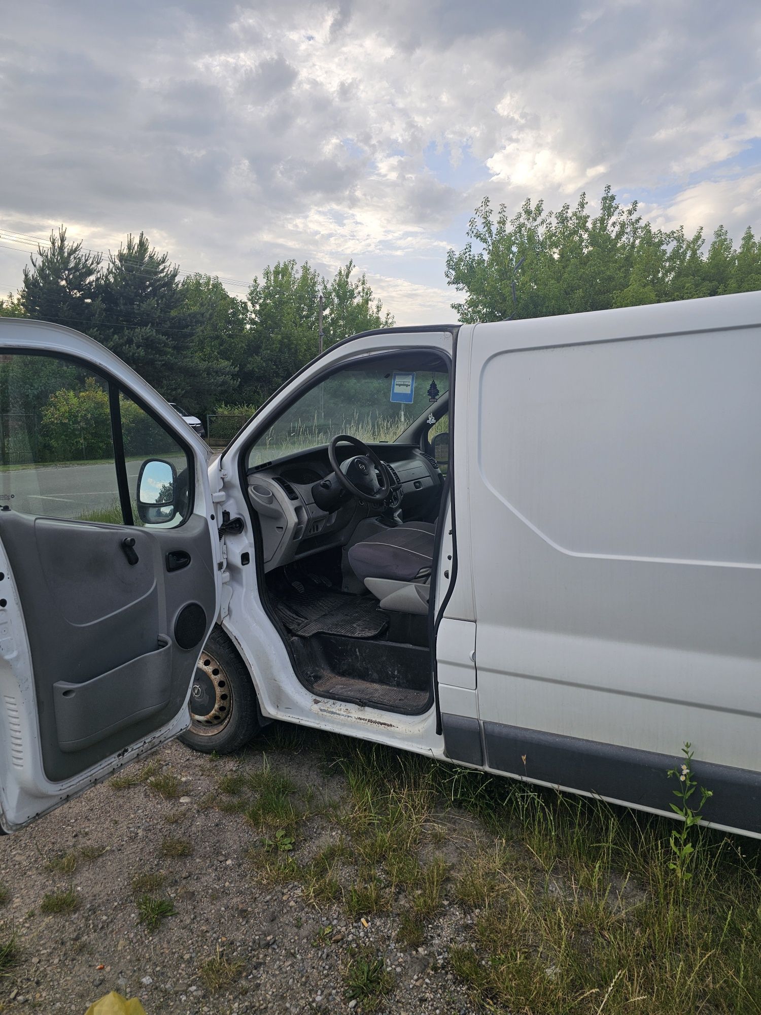 Vivaro 2006 1.9 . Klima