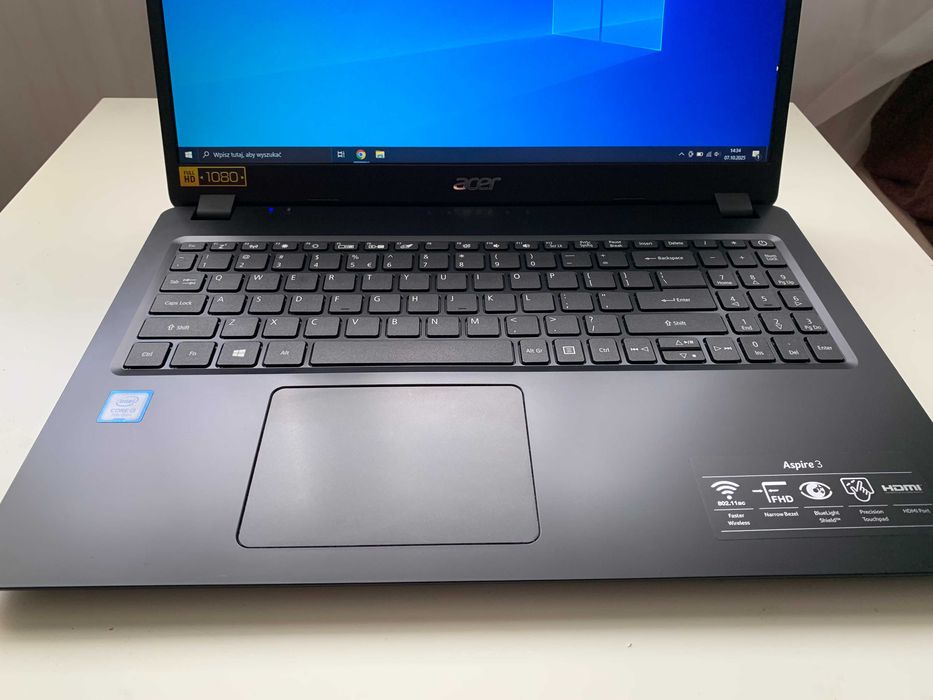 Laptop Acer i3-7th. DDR4-8Gb SSD-256Gb Bateria 5H Jak nowy!!
