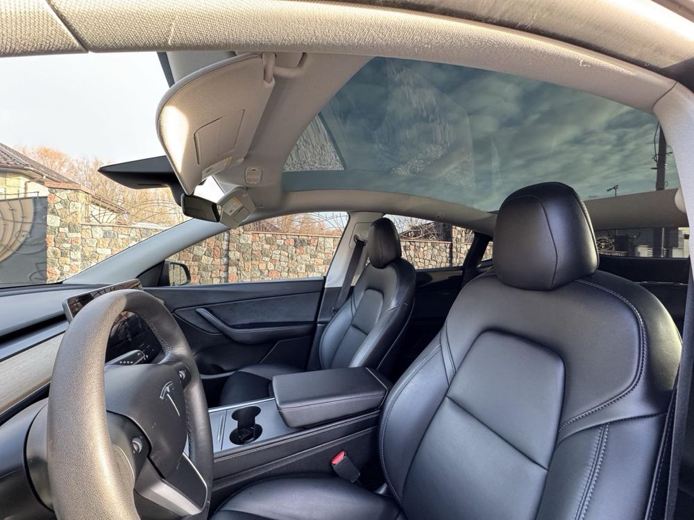 Tesla Model Y  Perfomance 2022