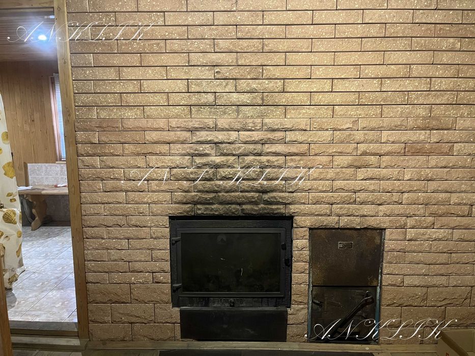 Здам будинок з гаражем  с.Ревне поруч  Гора Мартуівка Щасливе Вишеньки