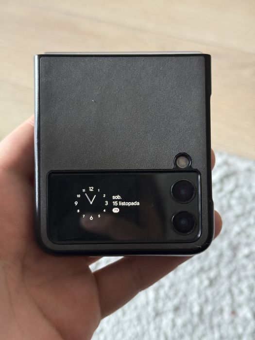 Samsung Galaxy Z Flip3