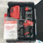 Zakrętarka udarowa Milwaukee M12 FID-202X