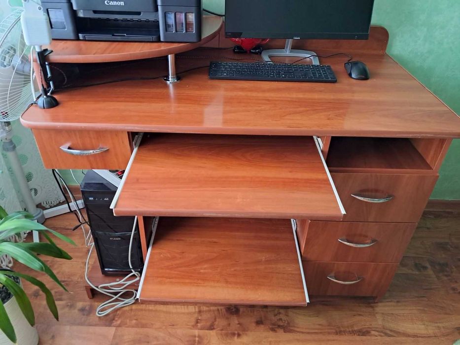 Письмовий стіл 115*65