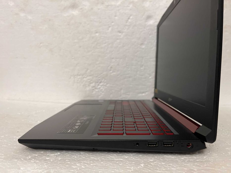 Игровой Acer NITRO 5 + ТОП Видео GTX 1060 (6ГБ) /Core 8300H/ 16 RAM