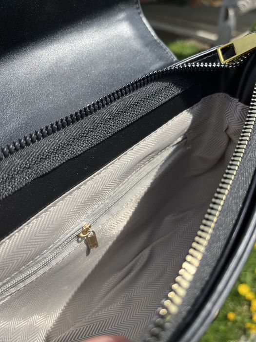 Оригінальна сумка Guess