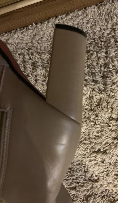 Продам чобітки супер стан! 36р