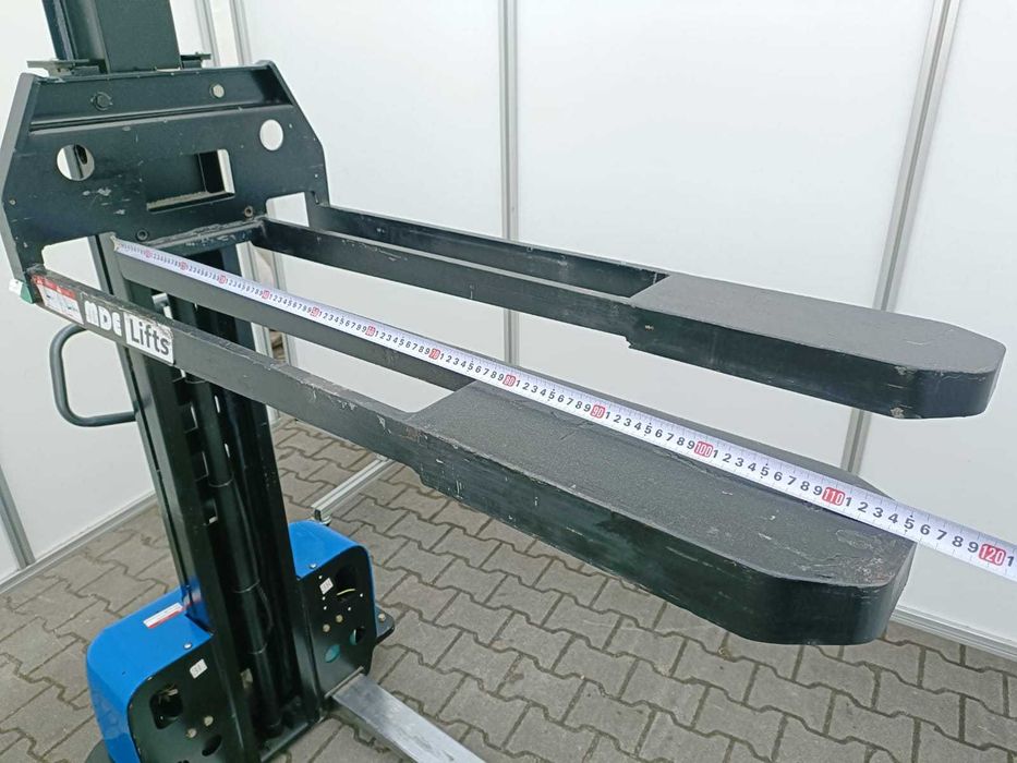 Wózek samozaładowczy elektryczny paleciak masztowy winda 500 kg 130 cm