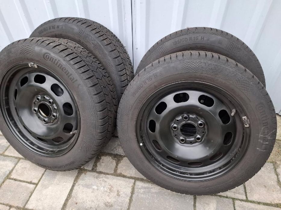 Koła z oponami zimowymi 195/60R16 Felga stalowa Continental Winter