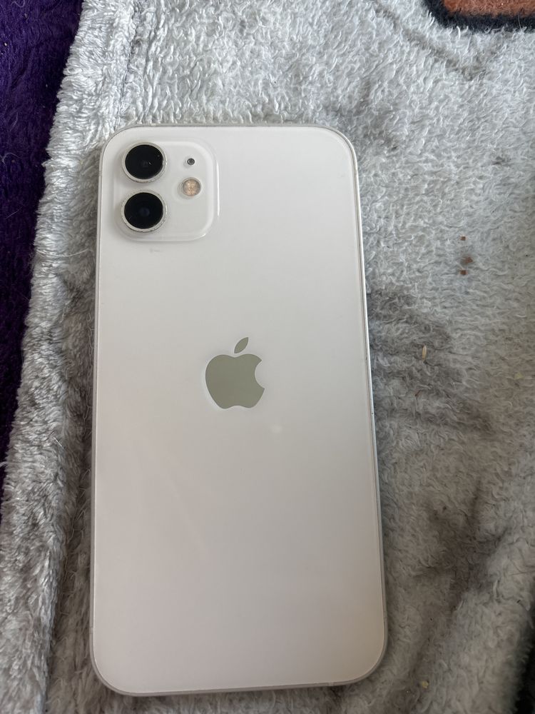 Iphone 12 biały