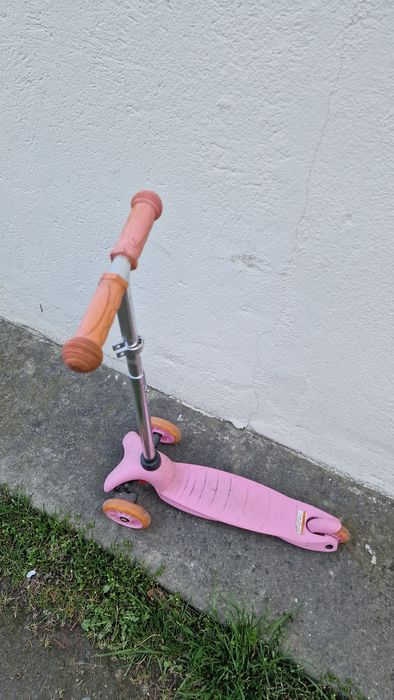 Hulajnoga dla dziewczynki