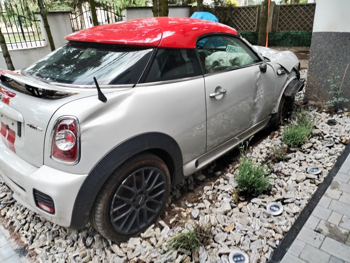 Mini john cooper works jcw 1.6 211km
