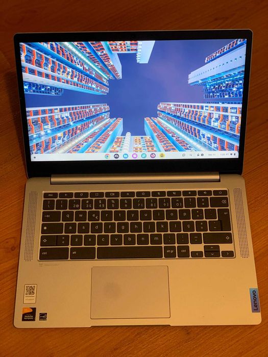 Portátil LENOVO IdeaPad Slim 3 Chromebook RAM: 8GB + Rato Bluetooth