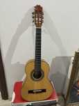 Sprzedam gitarę 1/2