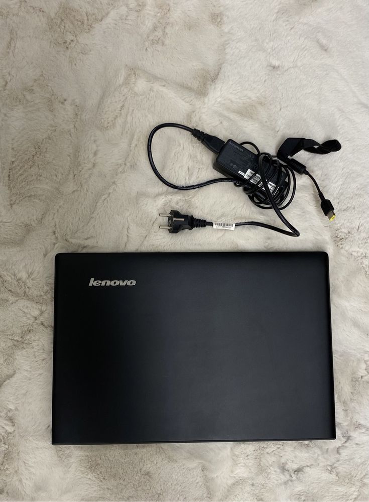 Laptop Lenovo G70-35 new condition