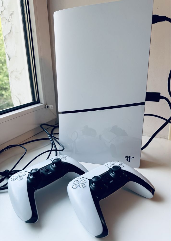 Ігрова приставка Sony PlayStation 5 Slim