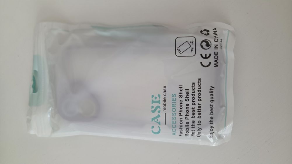 Чохол для iPhone 16