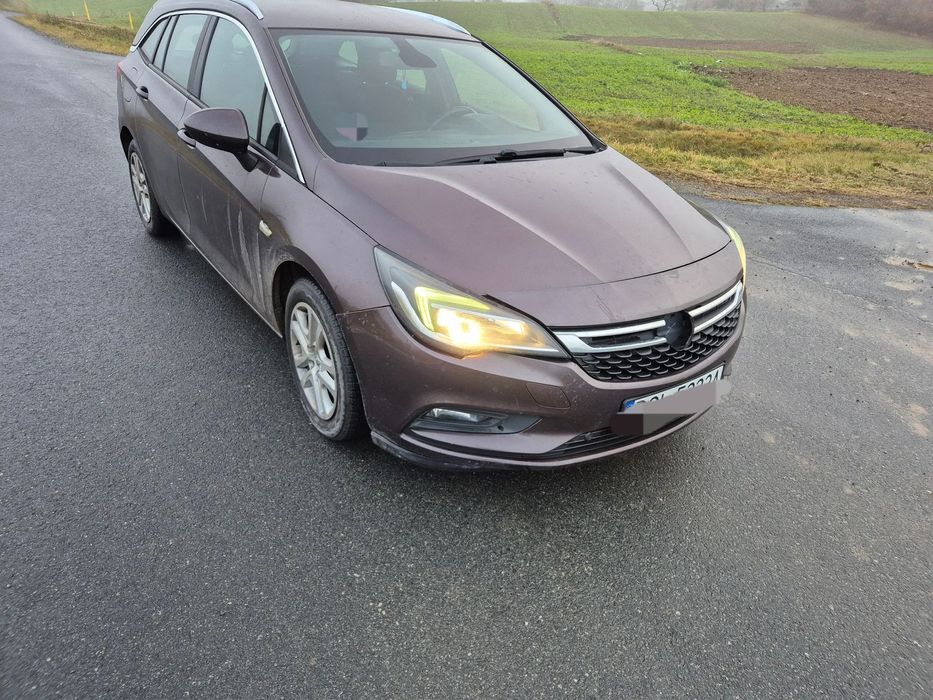 Opel Astra K,