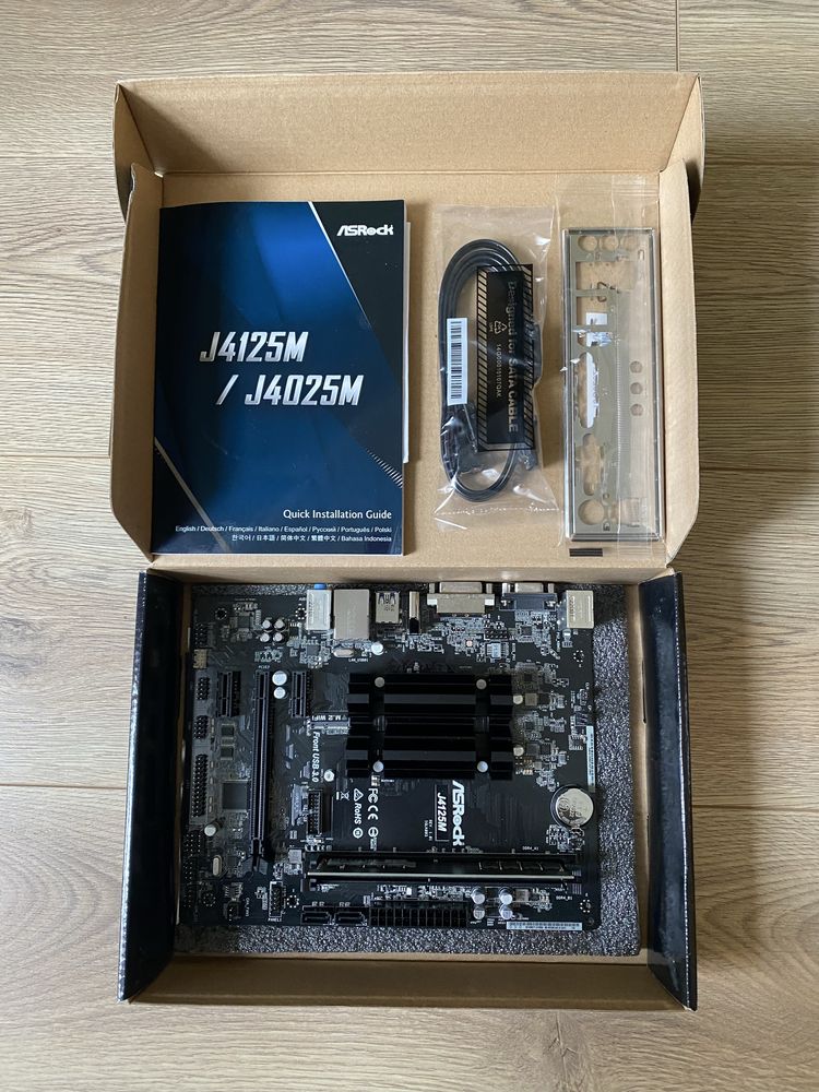 Комплект ASRock J4125M (Intel Celeron J4125, SoC, PCI-Ex16) + 4Gb DDR4