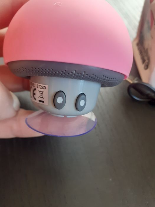 Mini głośnik nowy