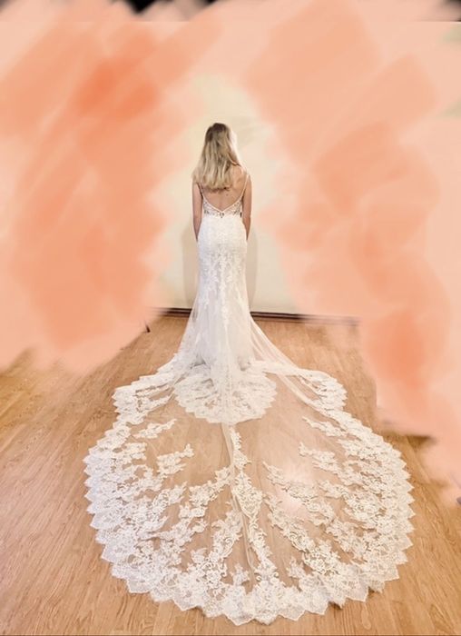 Suknia ślubna Demetrios 1044 rybka tren