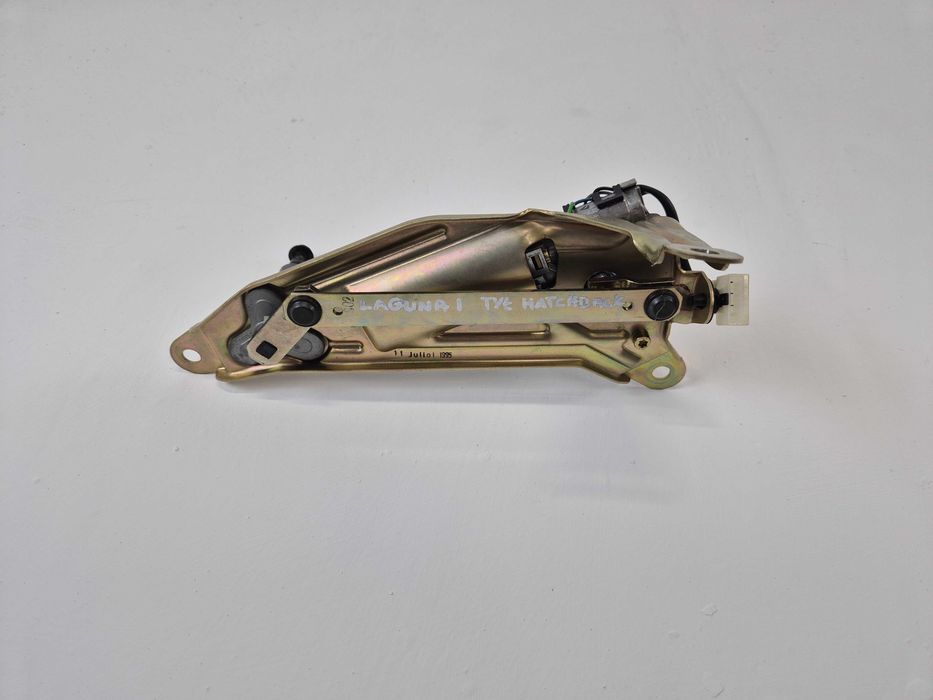 Tylny Tył Silniczek Wycieraczki Klapy Bagażnika Renault Laguna I HB