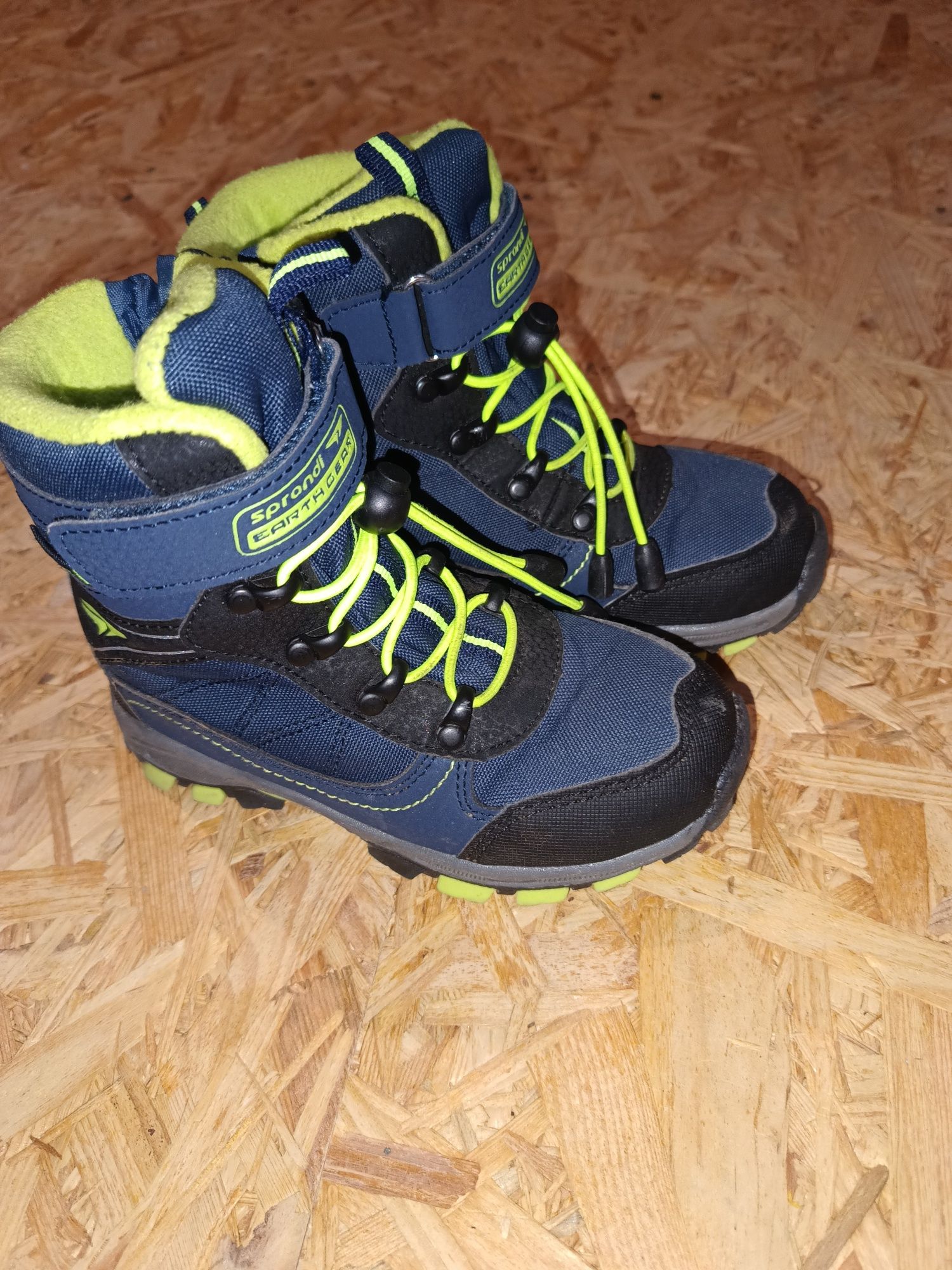 Buty zimowe Sprandi r 28 jak nowe