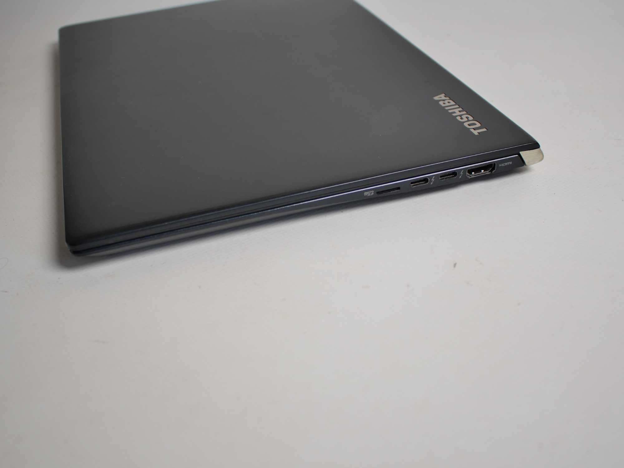Легкий ноутбук Toshiba Portege X30-E 13.3" FullHD IPS i5-8350U 250/8Gb