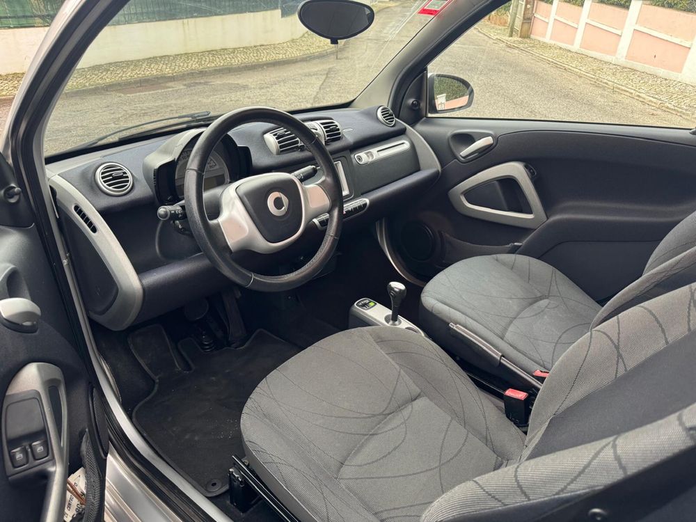 SMART FORTWO 1.0 GASOLINA AR CONDICIONADO  2011